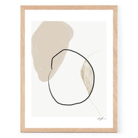 The Poster Club(ポスタークラブ)は、デンマーク・コペンハーゲンを拠点とするオンラインショップで、北欧デザインの高品質なポスターやアートプリントを専門に取り扱っています。新進気鋭の若手アーティストから世界的に活躍する作家まで、多彩なラインナップが魅力。北欧のライフスタイル、ファッション、インテリアデザインのトレンドを取り入れたミニマルで洗練された作品は、シンプルで上質な空間に自然と溶け込みます。ナチュラルインテリアや韓国風の部屋づくり、和モダンテイストにも調和し、アートを取り入れた暮らしを提案。世界中のインテリア雑誌やデザインメディアにも多数掲載されており、感度の高いユーザーからも厚い信頼を集めています。The Poster Clubは、アートプリントを通して日常に美とインスピレーションを届ける、北欧インテリア好きにおすすめのブランドです。