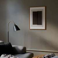 The Poster Club(ポスタークラブ)は、デンマーク・コペンハーゲンを拠点とするオンラインショップで、北欧デザインの高品質なポスターやアートプリントを専門に取り扱っています。新進気鋭の若手アーティストから世界的に活躍する作家まで、多彩なラインナップが魅力。北欧のライフスタイル、ファッション、インテリアデザインのトレンドを取り入れたミニマルで洗練された作品は、シンプルで上質な空間に自然と溶け込みます。ナチュラルインテリアや韓国風の部屋づくり、和モダンテイストにも調和し、アートを取り入れた暮らしを提案。世界中のインテリア雑誌やデザインメディアにも多数掲載されており、感度の高いユーザーからも厚い信頼を集めています。The Poster Clubは、アートプリントを通して日常に美とインスピレーションを届ける、北欧インテリア好きにおすすめのブランドです。