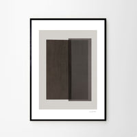 The Poster Club(ポスタークラブ)は、デンマーク・コペンハーゲンを拠点とするオンラインショップで、北欧デザインの高品質なポスターやアートプリントを専門に取り扱っています。新進気鋭の若手アーティストから世界的に活躍する作家まで、多彩なラインナップが魅力。北欧のライフスタイル、ファッション、インテリアデザインのトレンドを取り入れたミニマルで洗練された作品は、シンプルで上質な空間に自然と溶け込みます。ナチュラルインテリアや韓国風の部屋づくり、和モダンテイストにも調和し、アートを取り入れた暮らしを提案。世界中のインテリア雑誌やデザインメディアにも多数掲載されており、感度の高いユーザーからも厚い信頼を集めています。The Poster Clubは、アートプリントを通して日常に美とインスピレーションを届ける、北欧インテリア好きにおすすめのブランドです。