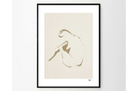 THEPOSTERCLUBは、コペンハーゲンを拠点とするオンラインストアで、主に厳選されたアートポスターを販売しています。主にスカンジナビアのライフスタイル、ファッション、インテリアデザイントレンドからインスピレーションを受け、モノクロから抽象画、エッジの利いた写真アートまで、多くのアーティストの作品を取り扱っています。また、無名有名問わず多くのデザイナーとのコラボレーションを積極的に行い、多くの作品を独占的に販売しているのも特徴的です。