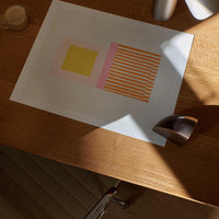 The Poster Club(ポスタークラブ)は、デンマーク・コペンハーゲンを拠点とするオンラインショップで、北欧デザインの高品質なポスターやアートプリントを専門に取り扱っています。新進気鋭の若手アーティストから世界的に活躍する作家まで、多彩なラインナップが魅力。北欧のライフスタイル、ファッション、インテリアデザインのトレンドを取り入れたミニマルで洗練された作品は、シンプルで上質な空間に自然と溶け込みます。ナチュラルインテリアや韓国風の部屋づくり、和モダンテイストにも調和し、アートを取り入れた暮らしを提案。世界中のインテリア雑誌やデザインメディアにも多数掲載されており、感度の高いユーザーからも厚い信頼を集めています。The Poster Clubは、アートプリントを通して日常に美とインスピレーションを届ける、北欧インテリア好きにおすすめのブランドです。