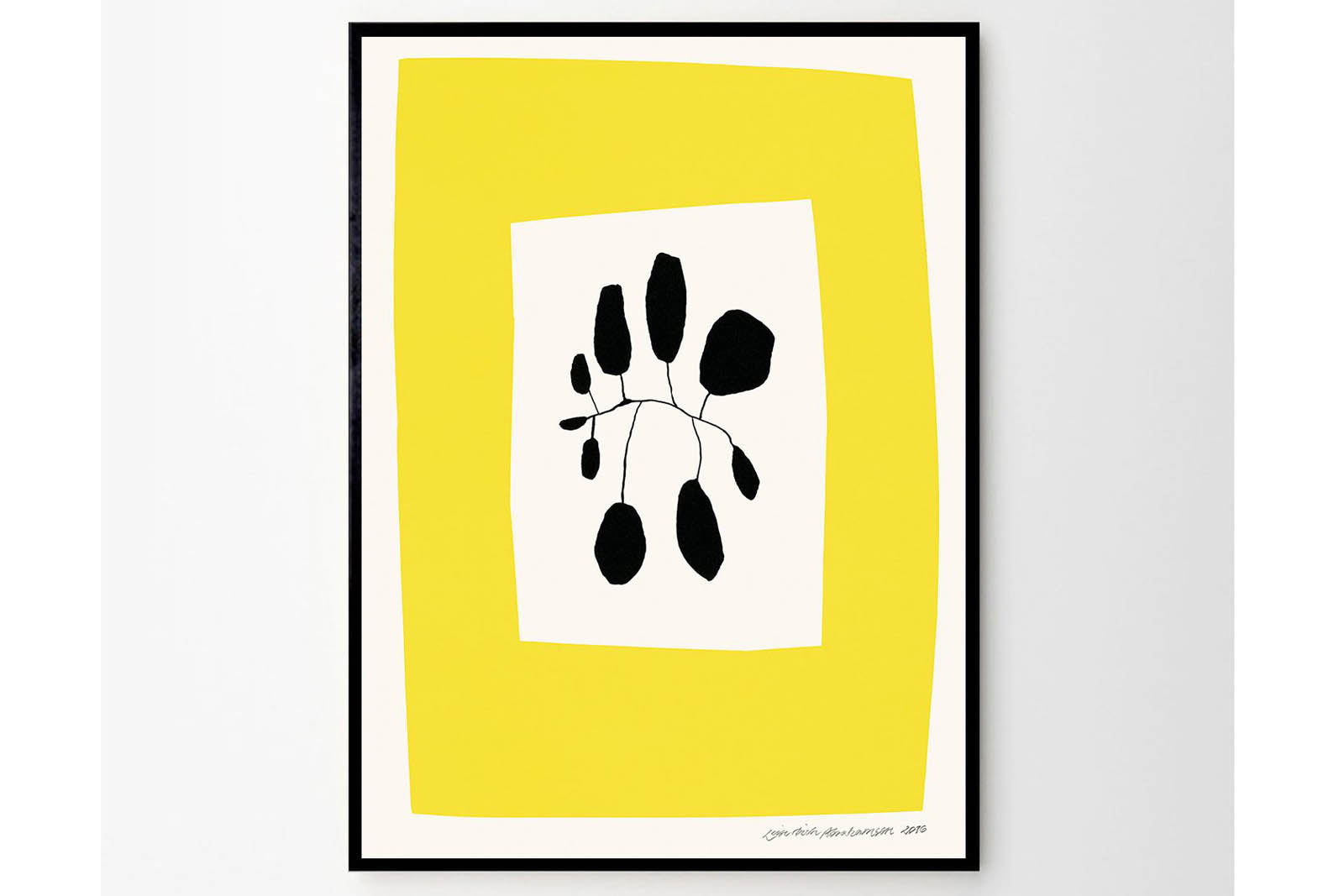 the poster club 抽象的な人物画 木製フレーム付き　マザー The Poster Club アートポスター 40×50cm Yellow Area – CHLOROS