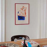 The Poster Club(ポスタークラブ)は、デンマーク・コペンハーゲンを拠点とするオンラインショップで、北欧デザインの高品質なポスターやアートプリントを専門に取り扱っています。新進気鋭の若手アーティストから世界的に活躍する作家まで、多彩なラインナップが魅力。北欧のライフスタイル、ファッション、インテリアデザインのトレンドを取り入れたミニマルで洗練された作品は、シンプルで上質な空間に自然と溶け込みます。ナチュラルインテリアや韓国風の部屋づくり、和モダンテイストにも調和し、アートを取り入れた暮らしを提案。世界中のインテリア雑誌やデザインメディアにも多数掲載されており、感度の高いユーザーからも厚い信頼を集めています。The Poster Clubは、アートプリントを通して日常に美とインスピレーションを届ける、北欧インテリア好きにおすすめのブランドです。