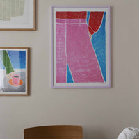 The Poster Club(ポスタークラブ)は、デンマーク・コペンハーゲンを拠点とするオンラインショップで、北欧デザインの高品質なポスターやアートプリントを専門に取り扱っています。新進気鋭の若手アーティストから世界的に活躍する作家まで、多彩なラインナップが魅力。北欧のライフスタイル、ファッション、インテリアデザインのトレンドを取り入れたミニマルで洗練された作品は、シンプルで上質な空間に自然と溶け込みます。ナチュラルインテリアや韓国風の部屋づくり、和モダンテイストにも調和し、アートを取り入れた暮らしを提案。世界中のインテリア雑誌やデザインメディアにも多数掲載されており、感度の高いユーザーからも厚い信頼を集めています。The Poster Clubは、アートプリントを通して日常に美とインスピレーションを届ける、北欧インテリア好きにおすすめのブランドです。