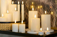 Sirius(シリウス)は、1971年にデンマークで創業した照明とLedキャンドルのブランドです。北欧らしいミニマルで洗練されたデザインに、心地よさと温もりを感じさせる光を組み合わせた製品で、ヨーロッパを中心に多くの家庭やホテルで愛用されています。SiriusのLedキャンドルは、本物の炎のように揺らめくリアルな灯りと、安全性・長寿命を両立。火を使わないため小さなお子様やペットのいる空間でも安心して使用でき、電池式や充電式、リモコン操作可能なタイプまで幅広く揃っています。ガラスや金属、陶器など多様な素材とカラー展開で、リビング、ベッドルーム、アウトドアなど様々な空間に馴染みます。シーズンごとのデコレーションや日常のインテリアアクセントとしても活躍し、暮らしにやさしく上質な光を添えるSiriusは、北欧の豊かな灯り文化を現代に受け継ぐブランドです。