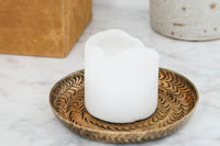 housedoctorはデンマークのブランドです。人々が独自の空間を創造するのを刺激し支援したいという願望に基づいて生まれました。ブランドの美学はスカンジナビアンの伝統のデザインに根付いており、そこにインダストリアルなどの要素や世界中からのインスピレーションを加えています。彼らの製品は素材や質感などの細部にこだわったユニークなものだと感じます。