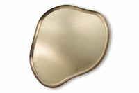 house doctorはデンマークのブランドです。人々が独自の空間を創造するのを刺激し支援したいという願望に基づいて生まれました。ブランドの美学はスカンジナビアンの伝統のデザインに根付いており、そこにインダストリアルなどの要素や世界中からのインスピレーションを加えています。彼らの製品は素材や質感などの細部にこだわったユニークなものだと感じます。