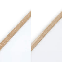 温もりのある天然木と洗練されたデザインが融合した、オーク無垢材の木製ポスターフレーム。シンプルで細身のエッジが効いたフレームは、アートや写真をすっきりと引き立て、北欧風やナチュラルテイストの空間に自然に馴染みます。スカンジナビアスタイルやミニマルデザインを好む方におすすめで、北欧でも定番のインテリアアイテム。天然オーク材は美しい木目と質感、ひとつひとつ異なる表情が魅力です。ナチュラルカラーはホワイトインテリアや和モダン、韓国インテリアなど幅広いスタイルと相性が良く、自然素材やエコ志向の暮らしにもぴったり。一般的なアートサイズに対応し、リビングや玄関、寝室、書斎、店舗など多彩な空間で活躍。壁掛け・立て掛け対応で自由なレイアウトが楽しめ、ギャラリーウォールやDIYにも最適です。