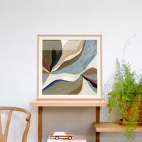 PSTR Studioは、美しく意味のあるアートをすべての人に届けたいという想いから誕生した、アート愛好家によるオンラインアートショップです。アート初心者からコレクターまで、誰もが心から惹かれる一枚に出会えるよう、遊び心と洗練されたデザインを融合させたアートプリントを厳選してご提供しています。新進気鋭の若手から実力派アーティストまで、個性豊かな作品を取り扱っています。当店のファインアートプリントは、色彩の美しさと細部の再現性に優れた高品質ジークレー印刷を採用。リビングや寝室、オフィスなど、さまざまな空間に上質な彩りを添えるインテリアアートとして最適です。作品を選び、飾るという行為を通じて、アートをより身近に感じ、日常に感性豊かな時間を取り入れるお手伝いをすることが私たちの目指す姿です。