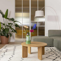 オランダ・アムステルダム発のインテリアブランド&Klevering(アンド・クレベリング)は、1992年の創業以来、「デザインを最優先に」という理念のもと、カラフルで個性的なホームアクセサリーを展開しています。アムステルダムらしいオリジナリティを大切にし、どんな空間にも調和しながらも印象的な存在感を放つデザインが魅力です。&Kleveringのアイテムは、自宅用としてはもちろん、贈り物にも最適です。コレクションはすべてチームで丁寧に作り上げられ、現代アートやヴィンテージスタイルからインスピレーションを受けたユニークでタイムレスなデザインを追求しています。また、「Buro Berger」というブランド名でも著名なアーティストとのコラボレーションを行い、革新性と伝統を両立しながら、常に新しい驚きを届けています。