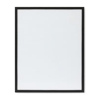 スカンジナビアのクラフトマンシップにインスパイアされた、北欧デザインの美学が息づく天然木製ポスターフレーム。スリムなフォルムがアートや写真をすっきりと引き立てつつ、空間に落ち着きと上質さを添えます。自然な表情が感じられるフレームは、ナチュラルでありながら現代的な雰囲気も演出。金属製ハンガー付きで縦横どちらでも壁掛け可能です。自然素材ならではの豊かな質感とやさしい風合いは、北欧諸国でも広く親しまれ、ミニマルやナチュラルテイストのインテリアに自然に調和します。本商品は低反射アクリル板を使用しており、片面は低反射加工、もう片面は通常アクリルです。お好みでどちらの面も使用可能ですが、通常面もやや暗く見える場合があります。ポスターの色味や鮮明さを重視される方は、低反射タイプでない製品をおすすめします。