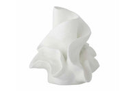 Bloomingvilleは、2000年にデンマークで設立されました。たった2名でスタートした会社は今ではヨーロッパ内40名を超える従業員と、40を超える代理店にまで成長しました。Bloomingvilleの空想的なデザインの製品は全て会社の専属デザイナーによって開発されています。フランスのブロカントに影響を受け、ノスタルジックなスカンジナビアデザインと最新のデザインを融合させたユニークなデザインに仕上がっています。