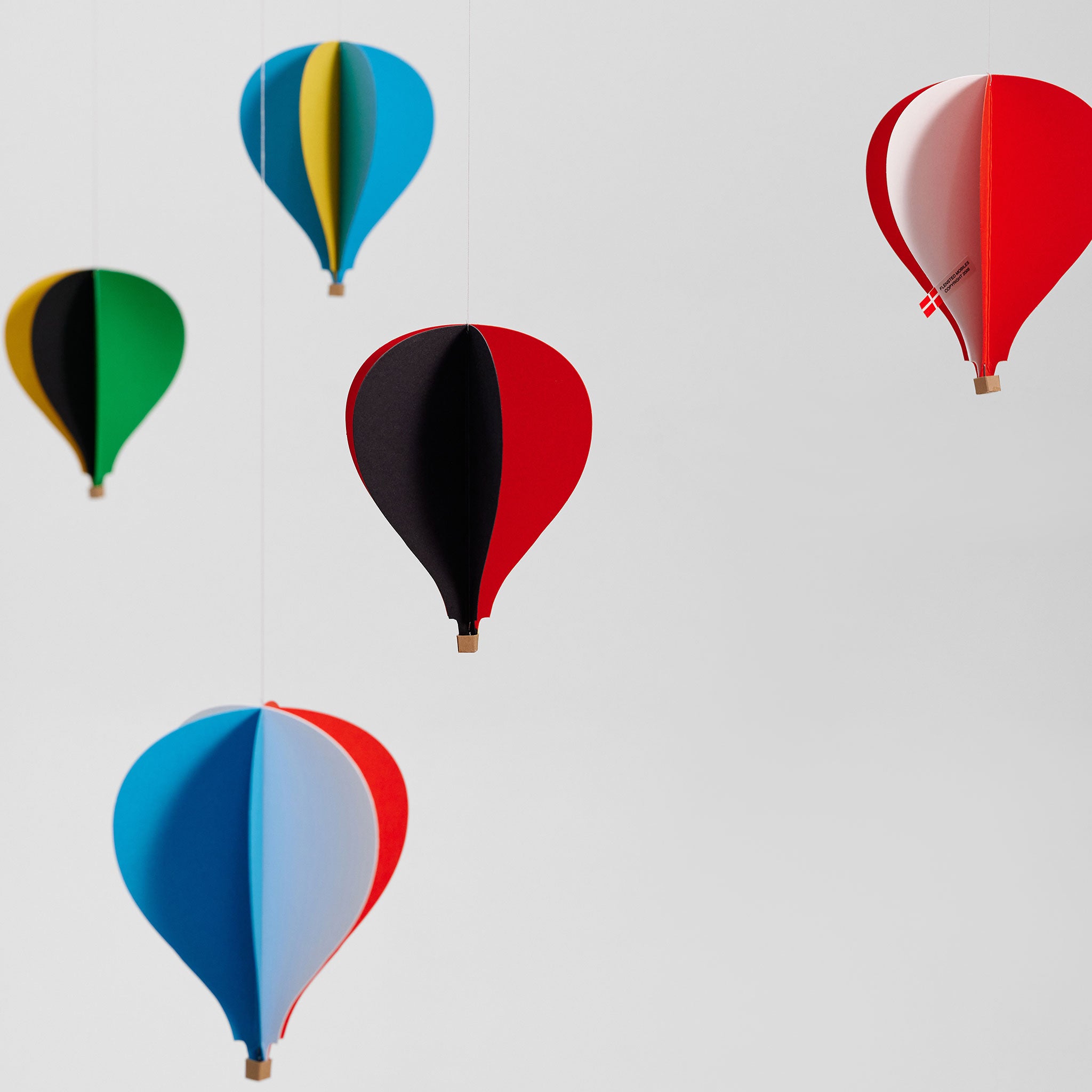 モビール 北欧 デンマーク製 Balloon Mobile 5 バルーン 気球 – CHLOROS