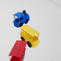Flensted Mobiles(フレンステッド・モビール)は、1953年創業のデンマーク発・モビール専門ブランド。北欧デザインの文脈に立脚し、造形・質量配分・回転慣性を最適化して、わずかな気流でも自律的に表情を変える構成美を追求します。各パーツは重心とトルクの釣り合いを精密に設計し、静止と運動のあいだを往還する“動く彫刻”として空間に時間軸を付与。代表作「Lucky Storks」から幾何学、鳥類、気球まで多彩で、紙・ステンレス・木材の軽量構造は施工負荷が小さく、住宅・商業・ホスピタリティ・キッズ空間に適合します。現在もデンマーク国内で手作業組立・品質管理を徹底し、視覚ノイズを抑えた運動リズムが集中・鎮静・遊び心をもたらします。北欧インテリアの天井飾りや吊り下げモビールとして、リビング・子供部屋・出産祝いギフトに最適なデンマーク製の正規品です。