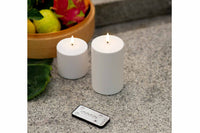 UyuniはデンマークにあるLEDキャンドルのブランドです。Uyuniのキャンドルは伝統的なデザインを採用し、見た目は非常に美しくナチュラルな手触りと高級感があり、まるで本物のキャンドルのようです。しかし、その仕組みは革新的でユニークな3Dflameが他のキャンドルとは一線を画すほどの美しい炎を演出します。また、UyuniのLEDキャンドルはバッテリーが長持ちで美しいだけではなく実用的でもあります。