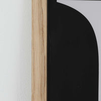 PLAYTYPEはデンマークにあるデザイン会社e-Typesによって設立された世界初の『フォント専門ブランド』。それはただのフォントではありません。歴史やコンテキストが感じられるフォントです。例えば、Berlingskeシリーズのポスターは、1749年に設立され、現在も存在しているデンマーク最古の新聞社『Berlingske Tidende』の為にデザインされたフォントが使用されています。シンプルながらも奥が深いフォントの世界を体験してみましょう。