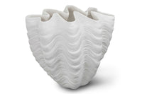 Mette Ditmerは20年以上にわたり、バスルームとベッドルームのアイコニックなアクセサリーとホームテキスタイルを提供してきました。この2つの部屋に焦点を当てたのはそれがMette Ditmer自身のオアシスであり幸福な生活をおくる上で最重要と考えたからです。細部にまでこだわり、スカンジナビアンの色やグラフィックにクラシックデザインを取り入れた素晴らしい製品を見ることができます。