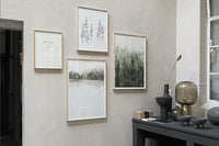 My Deer Art Shopは、「日常に、ほんの少しの物語を。」をコンセプトに、アートの持つ癒しと温もりを暮らしに届けるブランドです。愛らしい動物たちや幻想的な風景、心に残る言葉をモチーフに、イラストレーションやアートポスター、雑貨を展開。特に“鹿(Deer)”をブランドの象徴とし、静かで優しい世界観を大切にしています。ブランドの始まりは、自然と動物、そして小さな物語を描き続けてきたひとりのイラストレーターのアトリエでした。自身の描く作品が、見る人の心をそっと癒し、時には励ましになることを知り、2020年にMy Deer Art Shopとしてオンラインショップを立ち上げました。手に取った人が、作品に込められた物語やぬくもりを感じられるよう、一点一点に心を込めて制作しています。