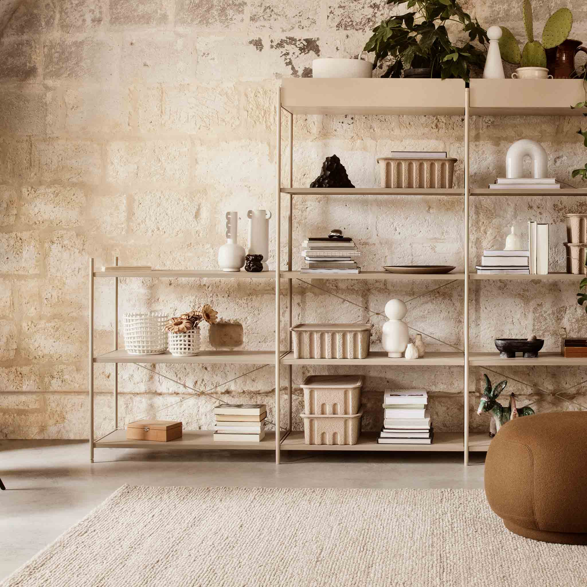 Ferm Living ファームリビング マットな質感と彫刻的フォルムの