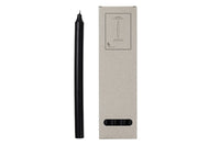 Broste Copenhagen(ブロステ・コペンハーゲン)は、1955年にデンマーク・コペンハーゲンで設立された、北欧デザインを代表するインテリアブランドのひとつです。創業以来、「暮らしに寄り添う上質なデザイン」をコンセプトに、自然から着想を得た柔らかな色彩や素材感を大切にしたコレクションを展開しています。トレンドに流されないタイムレスな美しさと実用性を兼ね備え、北欧ならではの穏やかで洗練された空間づくりをサポートします。クラフト感ある質感や素材選び、優れたディテールにより、住まいに心地よさと個性をもたらします。スカンジナビアの自然と都市生活を調和させるデザイン哲学のもと、Broste Copenhagenは現代的なライフスタイルに溶け込みながら、感性豊かな空間を演出します。北欧らしい温もりと美しさを取り入れたい方に、長く愛されるブランドです。