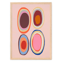 Atelier Cph(アトリエ・シーピーエイチ)は、デンマーク・コペンハーゲンを拠点とするデザインスタジオ兼アートブランドです。ミニマルで構築的なビジュアルを特徴とし、抽象アートやコラージュを中心としたアートポスターを多数手がけています。北欧デザインらしい洗練された感性とバランスの取れた構成美が魅力で、リビング、寝室、書斎、オフィスなど、あらゆる空間に調和と静けさをもたらします。幾何学的なモチーフを用いたアートは、ギャラリーウォールやモダンインテリアのアクセントにも最適。高品質な紙と印刷による仕上がりで、インテリアとしての完成度も高く評価されています。北欧アートポスター、現代アート、ミニマルデザイン、韓国インテリアなど、幅広いスタイルにマッチするスタイリッシュなアートを探している方におすすめです。