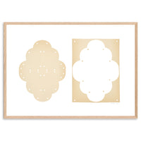 Atelier Cph(アトリエ・シーピーエイチ)は、デンマーク・コペンハーゲンを拠点とするデザインスタジオ兼アートブランドです。ミニマルで構築的なビジュアルを特徴とし、抽象アートやコラージュを中心としたアートポスターを多数手がけています。北欧デザインらしい洗練された感性とバランスの取れた構成美が魅力で、リビング、寝室、書斎、オフィスなど、あらゆる空間に調和と静けさをもたらします。幾何学的なモチーフを用いたアートは、ギャラリーウォールやモダンインテリアのアクセントにも最適。高品質な紙と印刷による仕上がりで、インテリアとしての完成度も高く評価されています。北欧アートポスター、現代アート、ミニマルデザイン、韓国インテリアなど、幅広いスタイルにマッチするスタイリッシュなアートを探している方におすすめです。