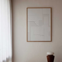 Atelier Cph(アトリエ・シーピーエイチ)は、デンマーク・コペンハーゲンを拠点とするデザインスタジオ兼アートブランドです。ミニマルで構築的なビジュアルを特徴とし、抽象アートやコラージュを中心としたアートポスターを多数手がけています。北欧デザインらしい洗練された感性とバランスの取れた構成美が魅力で、リビング、寝室、書斎、オフィスなど、あらゆる空間に調和と静けさをもたらします。幾何学的なモチーフを用いたアートは、ギャラリーウォールやモダンインテリアのアクセントにも最適。高品質な紙と印刷による仕上がりで、インテリアとしての完成度も高く評価されています。北欧アートポスター、現代アート、ミニマルデザイン、韓国インテリアなど、幅広いスタイルにマッチするスタイリッシュなアートを探している方におすすめです。