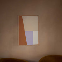 Atelier Cph(アトリエ・シーピーエイチ)は、デンマーク・コペンハーゲンを拠点とするデザインスタジオ兼アートブランドです。ミニマルで構築的なビジュアルを特徴とし、抽象アートやコラージュを中心としたアートポスターを多数手がけています。北欧デザインらしい洗練された感性とバランスの取れた構成美が魅力で、リビング、寝室、書斎、オフィスなど、あらゆる空間に調和と静けさをもたらします。幾何学的なモチーフを用いたアートは、ギャラリーウォールやモダンインテリアのアクセントにも最適。高品質な紙と印刷による仕上がりで、インテリアとしての完成度も高く評価されています。北欧アートポスター、現代アート、ミニマルデザイン、韓国インテリアなど、幅広いスタイルにマッチするスタイリッシュなアートを探している方におすすめです。