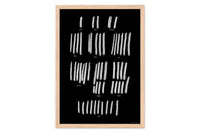 Atelier Cph(アトリエ・シーピーエイチ)は、デンマーク・コペンハーゲンを拠点とするデザインスタジオ兼アートブランドです。ミニマルで構築的なビジュアルを特徴とし、抽象アートやコラージュを中心としたアートポスターを多数手がけています。北欧デザインらしい洗練された感性とバランスの取れた構成美が魅力で、リビング、寝室、書斎、オフィスなど、あらゆる空間に調和と静けさをもたらします。幾何学的なモチーフを用いたアートは、ギャラリーウォールやモダンインテリアのアクセントにも最適。高品質な紙と印刷による仕上がりで、インテリアとしての完成度も高く評価されています。北欧アートポスター、現代アート、ミニマルデザイン、韓国インテリアなど、幅広いスタイルにマッチするスタイリッシュなアートを探している方におすすめです。