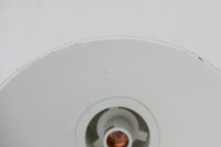 1970年代初頭にJo Hammerborgによってデザインされた「Bunker」です。3種類のサイズ展開があり、こちらは真ん中のmidiサイズです。金属に光沢のあるライトグレー色(ホワイトに近く淡いグレーです)で塗装されています。Fog & morup社が1980年代にLyskaer社に買収された後も「Bunker」の販売はあった様ですが、Fog & morup社の物とは形状が少し異なっています。こちらの照明は現地ディーラーよりFog & morup社で1970年代に作成された物と聞いております。