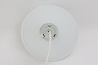 北欧より買い付けた、Holmgaard社製ビンテージランプです。照明部分はデンマークを代表する照明メーカーFog & morup社によって作成されています。Holmgaard社のペンダントライトの中でも人気の「P&T PENDEL」シリーズで内と外側の2層の色味が特徴的です。消灯&点灯時にそれぞれ違った表情を見せてくれる素敵なデザインです。