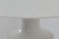 1960年代から1970年代にかけて、Royal CopenhagenとFog & morupが共同で製造したテーブルランプです。このランプは、Royal Copenhagen社のセラミック製のベースに、Kai Langeがデザインした星座が描かれています。こちらは獅子座がテーマとなっており、ロゴより1975年から1979年の間に製造されたと推測されます。