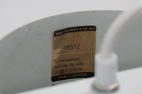 北欧より買い付けたペンダントランプです。シンプルな筒状の形状でお部屋を問わずご使用いただけます。Eila & John meilingデザインによる物です。