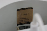 北欧より買い付けたペンダントランプです。シンプルな筒状の形状でお部屋を問わずご使用いただけます。Eila & John meilingデザインによる物です。