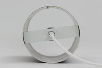 北欧より買い付けたペンダントランプです。シンプルな筒状の形状でお部屋を問わずご使用いただけます。Eila & John meilingデザインによる物です。