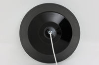 「The work shop lamp」です。Louis Poulsen社の定番ランプ。復刻品はアルミ製ですが、こちらはビンテージ品ならではの琺瑯&エナメルモデル。艶感が魅力的です。