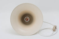 Verner PantonによってデザインされたPantop(パントップ)ペンダントライトです。パントンらしい丸みを帯びたフォルムです。現存するものが少なく希少なものです。