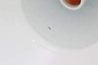 「The work shop lamp」です。Louis Poulsen社の定番ランプ。復刻品はアルミ製ですが、こちらはビンテージ品ならではの琺瑯&エナメルモデル。艶感が魅力的です。