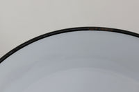 「The work shop lamp」です。Louis Poulsen社の定番ランプ。復刻品はアルミ製ですが、こちらはビンテージ品ならではの琺瑯&エナメルモデル。艶感が魅力的です。