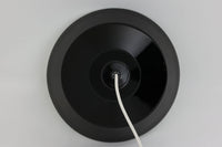 「The work shop lamp」です。Louis Poulsen社の定番ランプ。復刻品はアルミ製ですが、こちらはビンテージ品ならではの琺瑯&エナメルモデル。艶感が魅力的です。