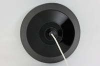 「The work shop lamp」です。Louis Poulsen社の定番ランプ。復刻品はアルミ製ですが、こちらはビンテージ品ならではの琺瑯&エナメルモデル。艶感が魅力的です。