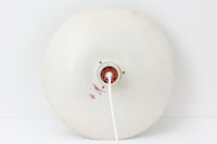 北欧より買い付けた、Louis Poulsen社製「PH4」ビンテージ品です。長年愛されているPH5と並ぶ名作照明です。シェードはペンキを塗ったような風合いで写真の用に塗装剥がれや錆など使用感がございます。その点を考慮した価格となっています。