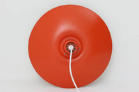 北欧より買い付けた、Louis Poulsen社製「PH4」ビンテージ品です。長年愛されているPH5と並ぶ名作照明です。希少なオレンジカラーです。