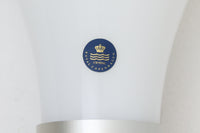 北欧より買い付けました。michael Bangを代表する「mandarin」の中で珍しい壁掛けタイプです。2展開のサイズ展開があった様ですが、こちらは小さいサイズの物。乳白色ガラスならではの優しい光が魅力的です。