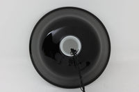 北欧より買い付けた、Holmgaard社製(現Royal Copenhagen)ビンテージランプです。「kantate」シリーズです。内と外側の2層の色味が特徴的です。消灯&点灯時にそれぞれ違った表情を見せてくれる素敵なデザインです。