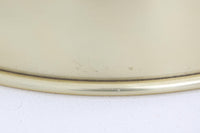 デンマークから買い付けました。1977年のFog & morup社のカタログにも掲載されている「Silhuet」です。真鍮塗装を施された有機的な形状のアルミニウムシェードが特徴です。