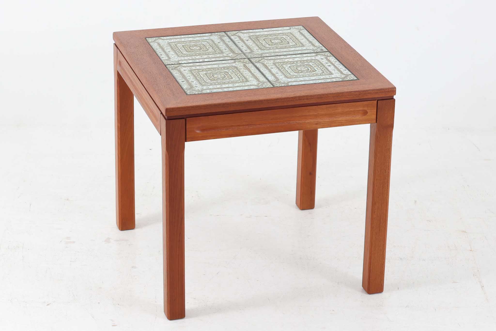 デンマーク製 タイルトップサイドテーブル チーク材 北欧家具 