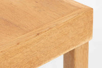 北欧より買い付けた、POLEXIm社製のデスクです。書類の収納や仕分けに特化しており、用途に応じて仕切りを取り外すことが可能です。良質なオーク材が使用されています。