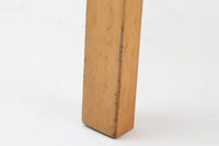 北欧より買い付けたアルヴァ・アアルトデザインNo66チェアです。 経年により色味が濃くなったバーチ材が魅力的です。マイナスビスが使用された古いタイプは現地でも少なくなってきております。