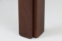 北欧より買い付けました。Illum WikkelsoによってデザインされたPlexus Chairです。マホガニー材とラタンの組み合わせが上品で美しく、日本のお部屋にも良く合う落ち着いた色味です。